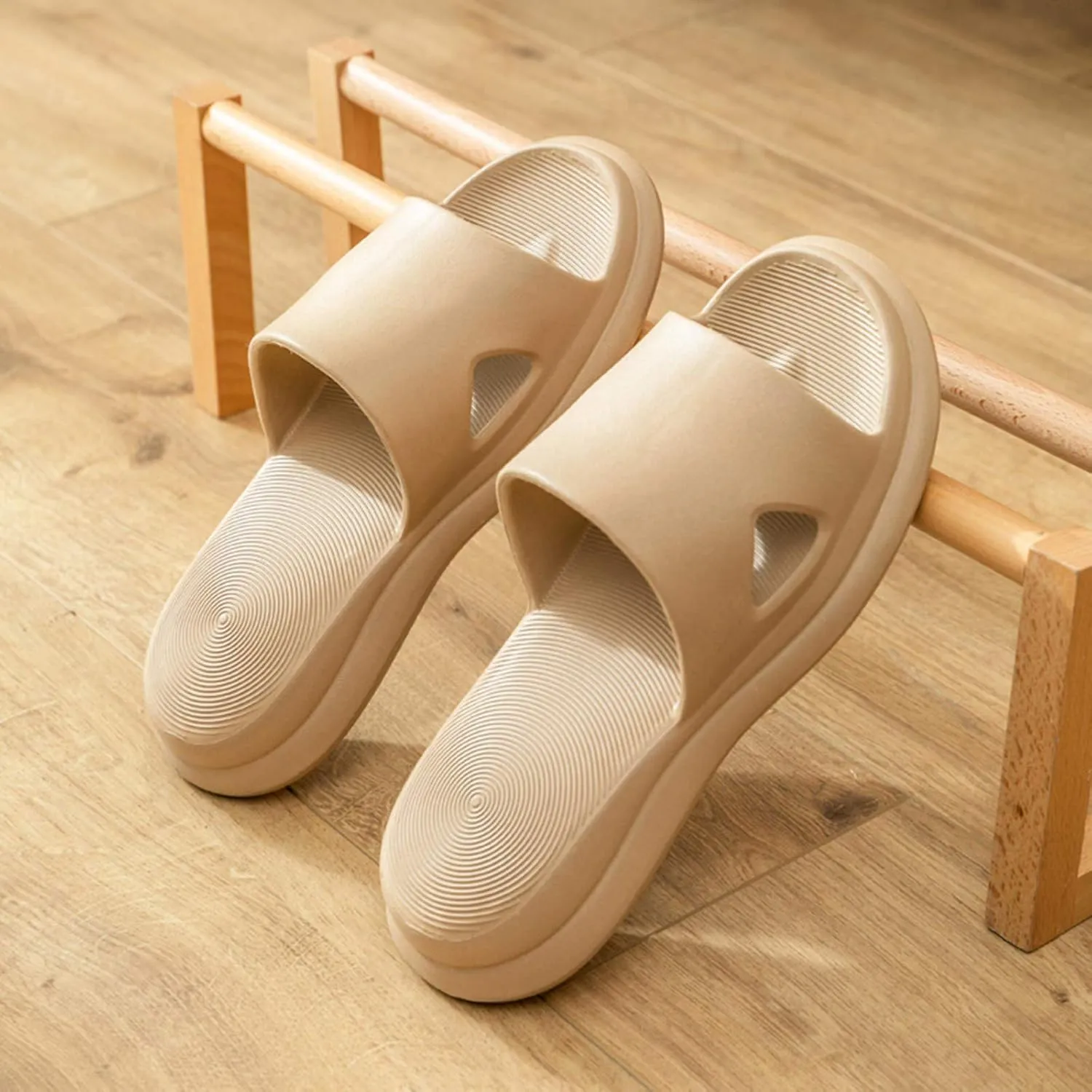 Cloud Slides Mens Shower Shoes Women and Men Pillow Slippers Bath Slippers Dorms Outdoor Non Slip Comfortable
