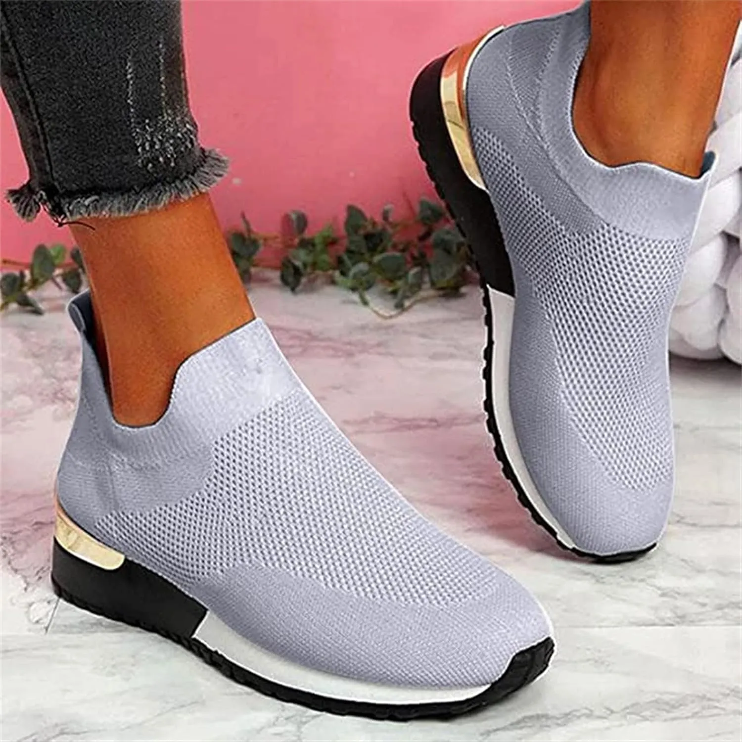 Shoes For Women Trendy Sneakers Slip On Running Walking Lightweight Gym Workout Tennis Shoes Breathable Fashion Sneakers