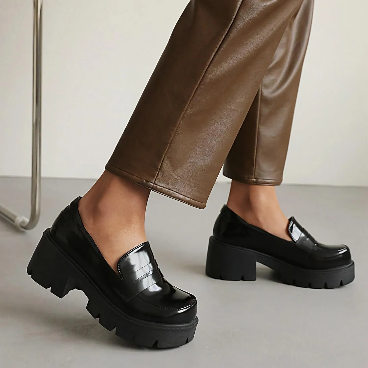 Uniquelly Platform Loafers for Women Chunky Loafers Round Toe Penny Loafers Lug Sole Mid Heel Slip On Comfort Fashion Business Work Shoes