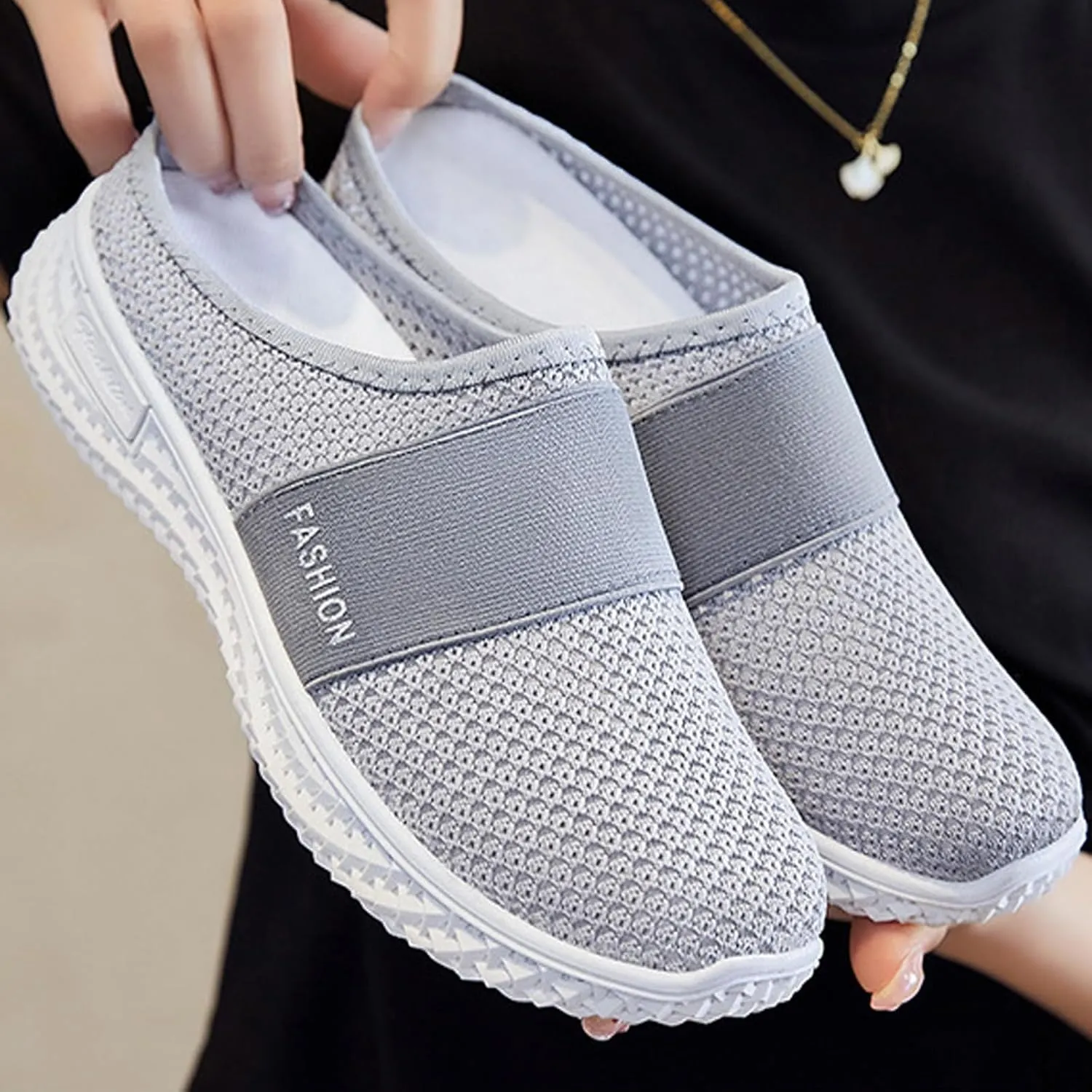 Women's Breathable Mesh Shoes Outdoor Hiking Shoes Fashion Loafers Slip-Ons Slippers Walking Sneakers Open Back Slip On Air Cushion Lightweight Beach Sandals Mules Clogs for Women Men